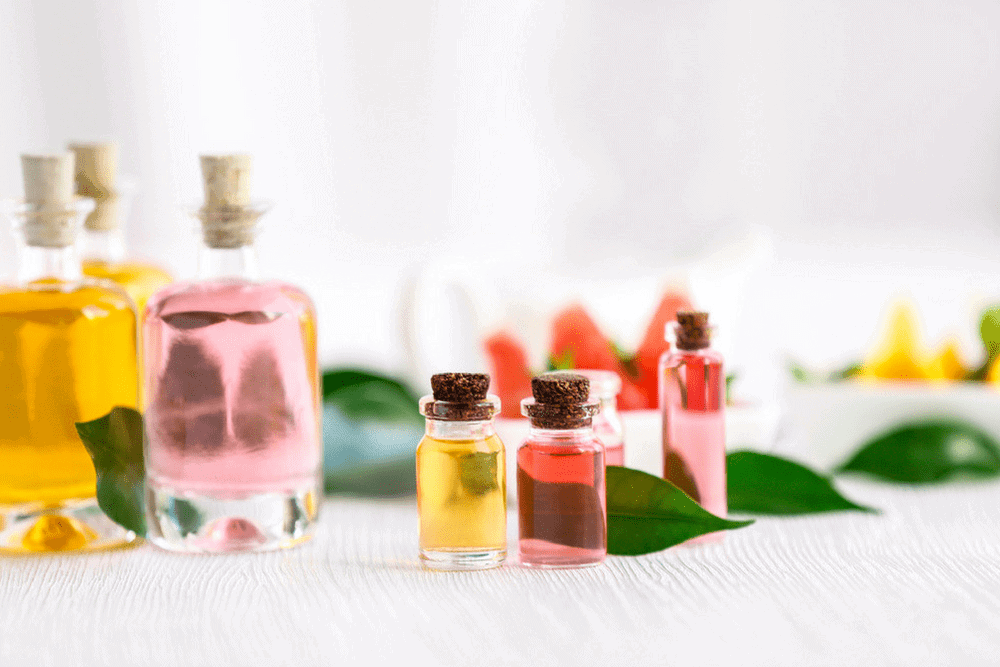 The best essential oils for birth! Looking for which oils to use during